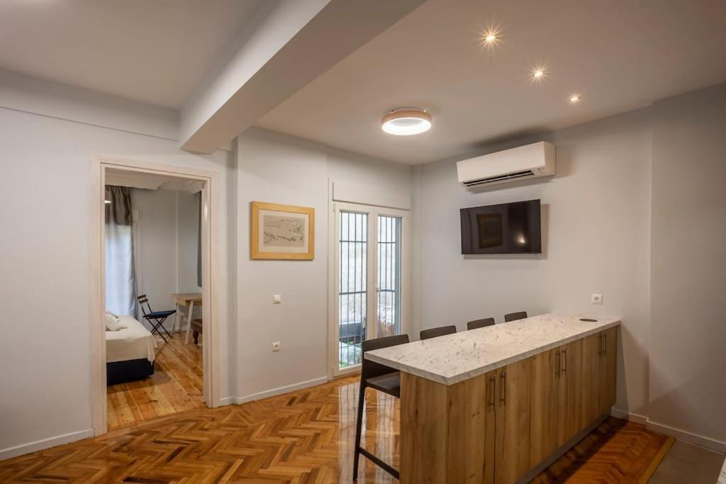Karolou Ntil- Ground Floor Suite Thessaloniki Exterior foto